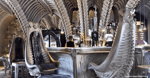 insolite cafe skeleton cafe
