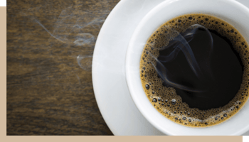 maison du cafe preparation americano tasse blanche image